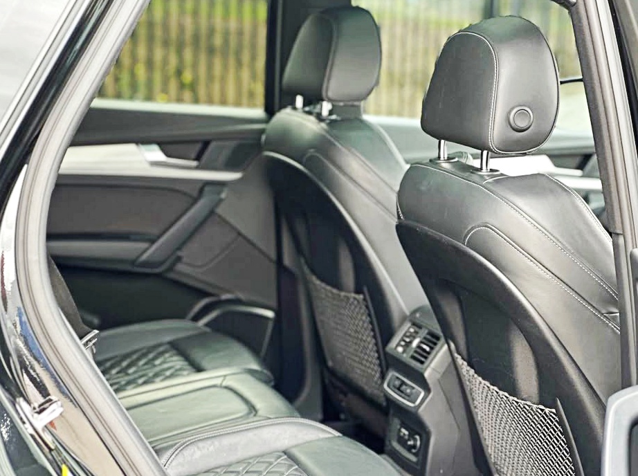 2022 Audi Q5 photo 4