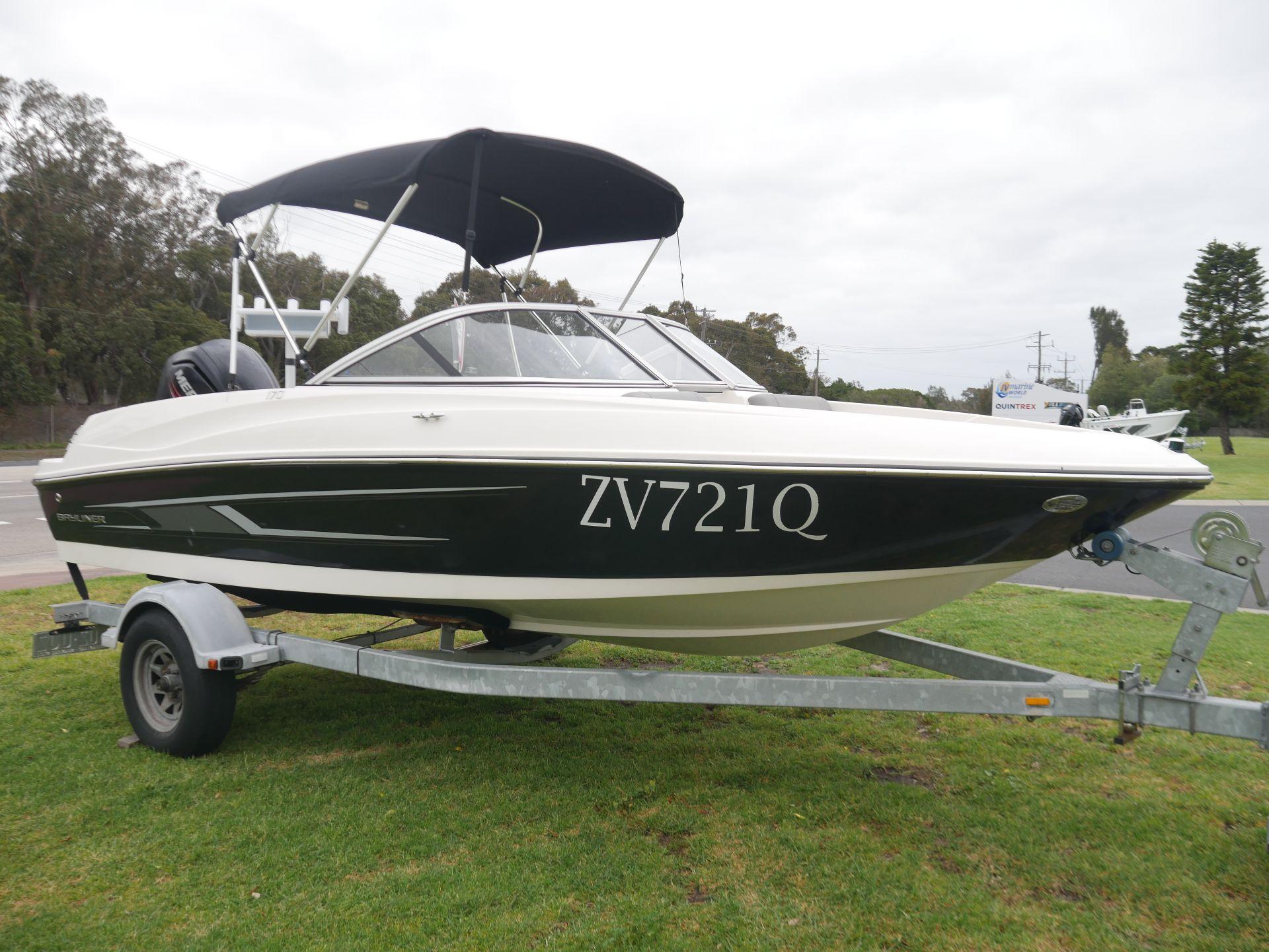 2015 Bayliner 170 Bowrider photo 4