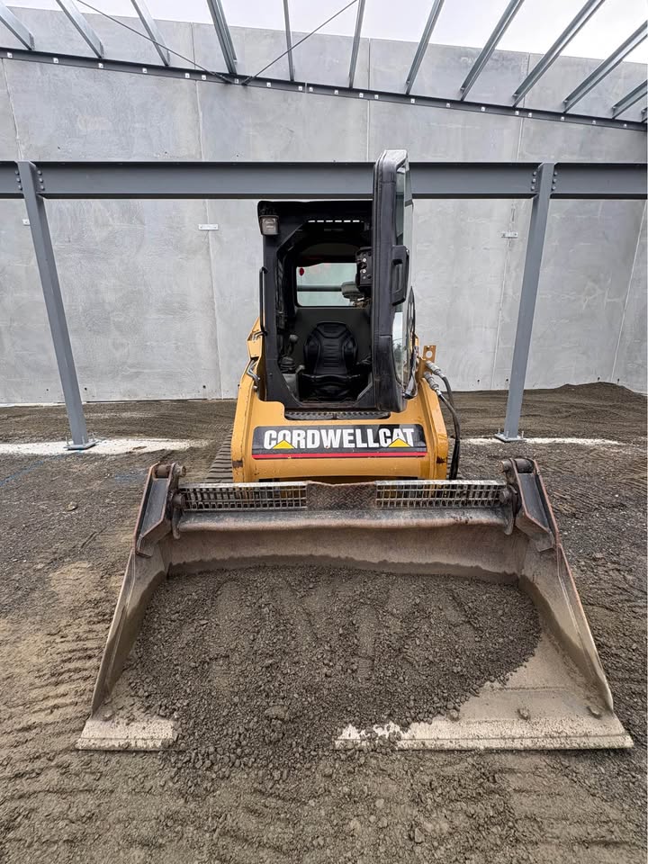 2007 Caterpillar CAT 257B photo 2