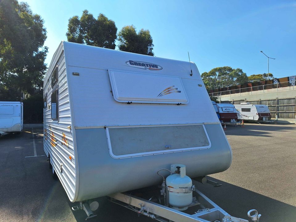 2005 Creative Prestige 16ft photo 4