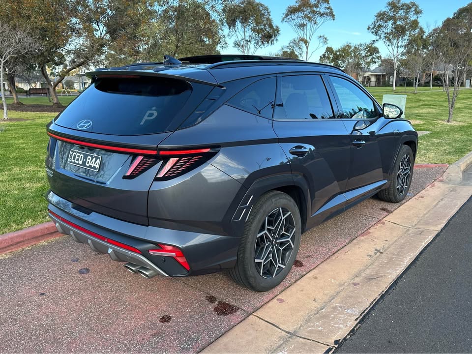 2022 Hyundai Tucson photo 2