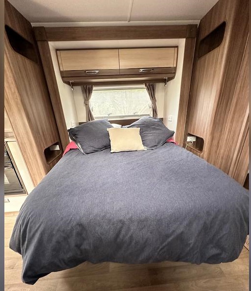 2016 Jayco Silverline photo 3