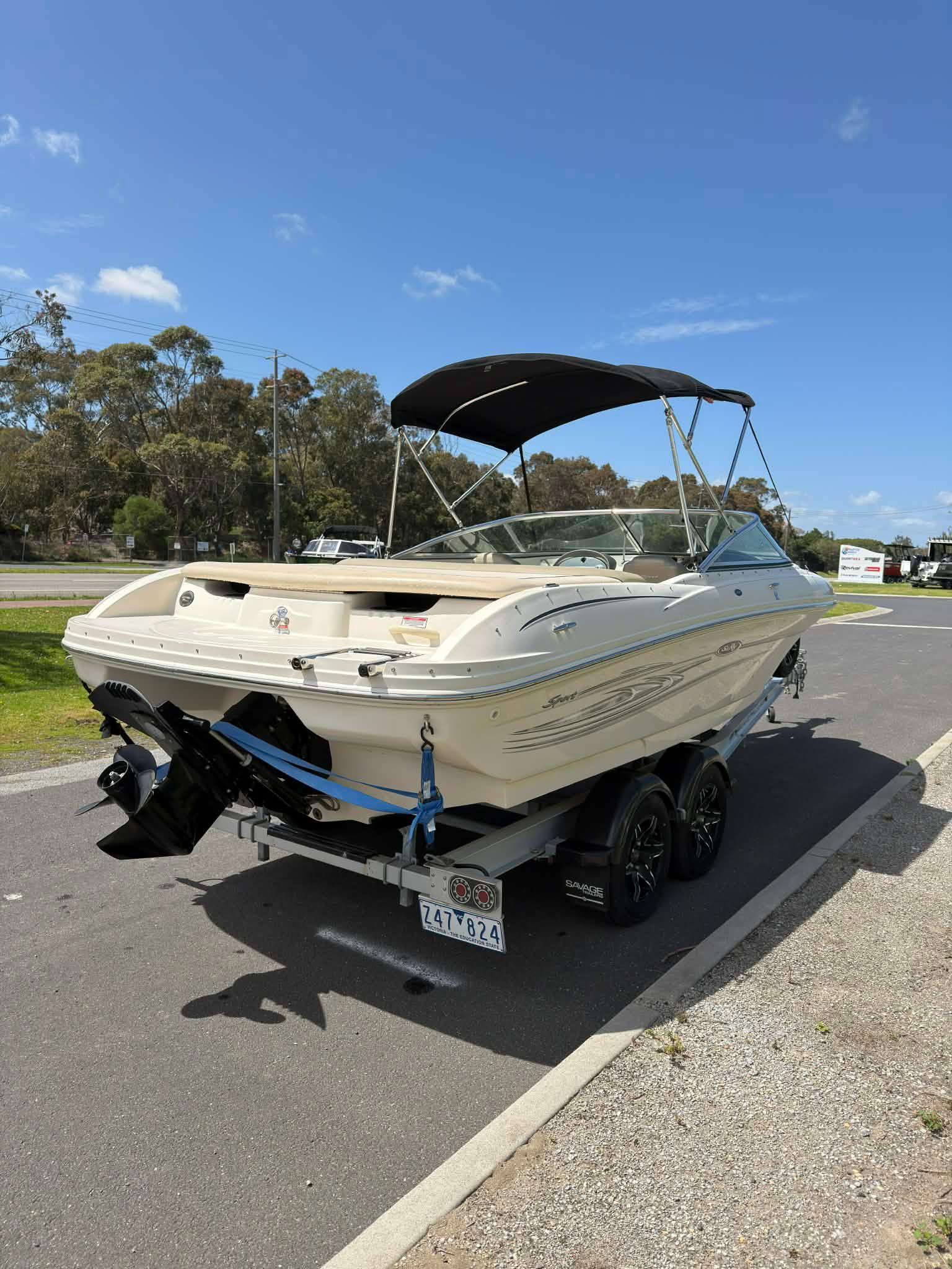 2005 Sea Ray Sport 200 photo 2