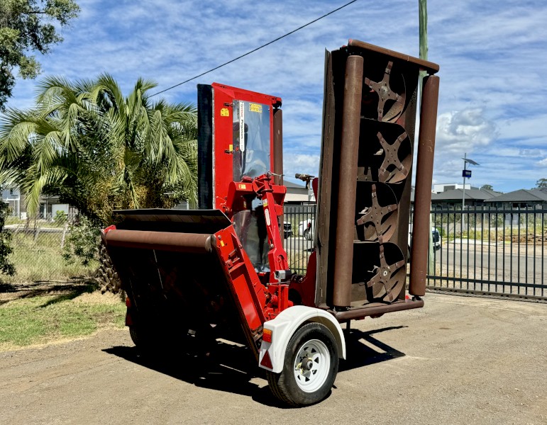 2016 Trimax Pegasus 610 EX Council photo 2