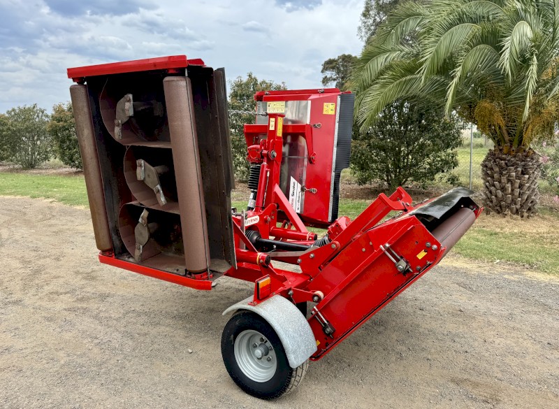 2017 Trimax Snake EX Council photo 2